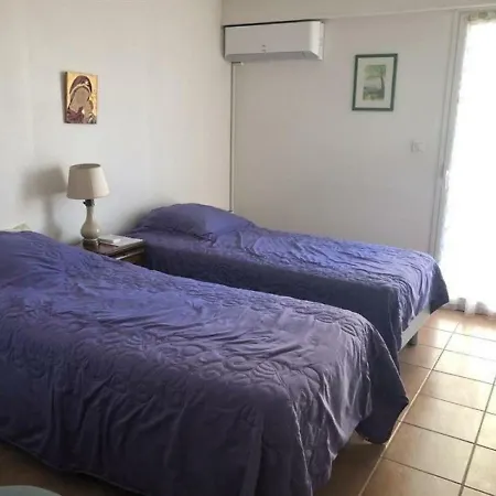 Apartamento Superbe 3 Pieces A 200 Metres De La Plage Et 100 Metres De La Gare De St Raphael *